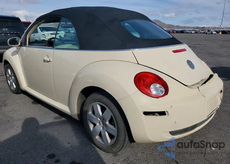 2007 Volkswagen New Beetle Convertible Option Package 1 из США, поврежденный, VIN 3VWRF31Y07M422138
